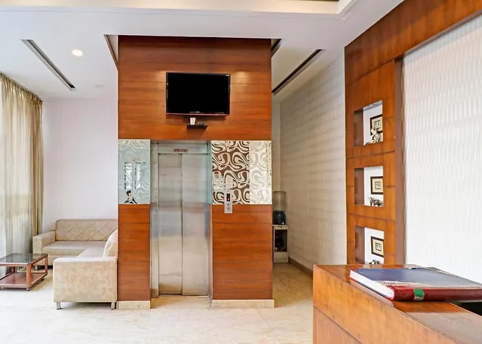 Airport Hotel Goodluck New Delhi